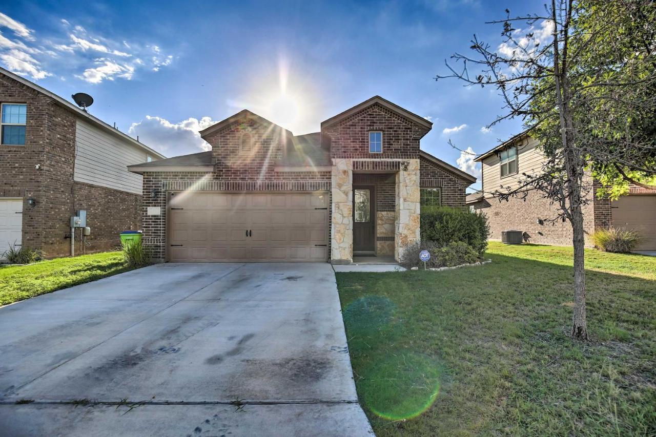 San Antonio Home With Yard About 8 Mi To Lackland! Exteriör bild